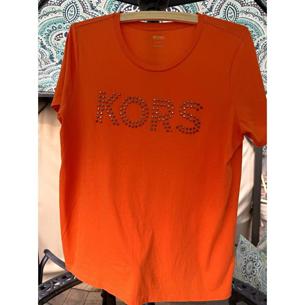 MICHAEL KORS T-SHIRT ORANGE STUDDED KORS LOGO ROUND NECK SS LIGHTWEIGHT L